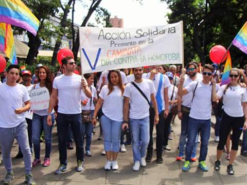 Acción Solidaria en la marcha por la igualdad (Video y Fotos)