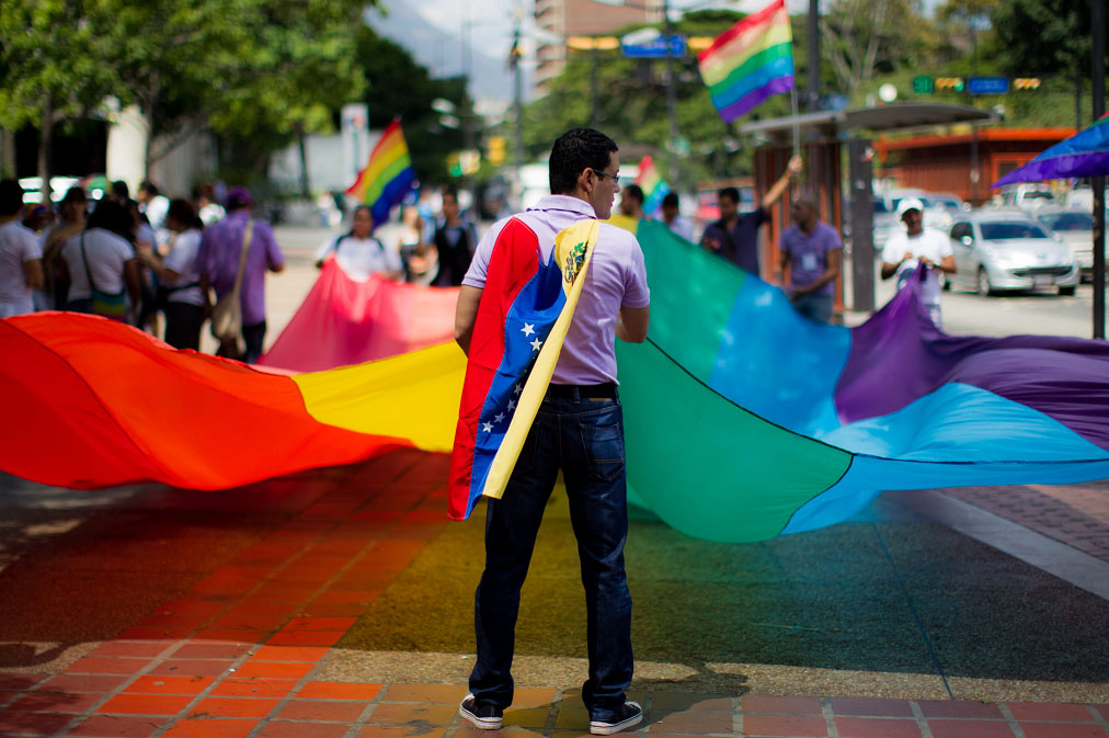 Lejos de la igualdad en salud: la comunidad LGTBI