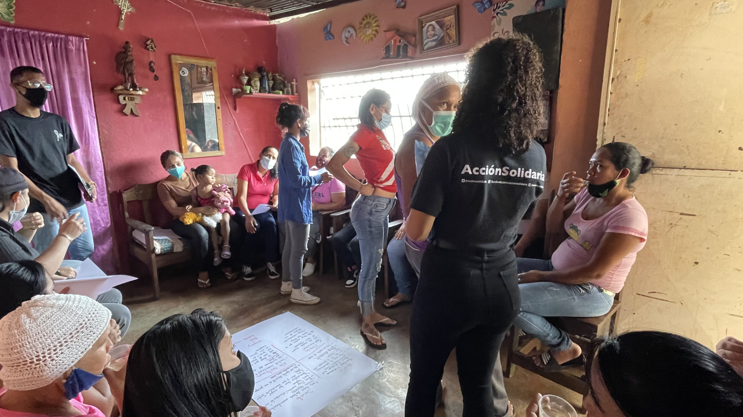 Acción Solidaria benefició a 50 mujeres menstruantes en sectores populares de Caracas